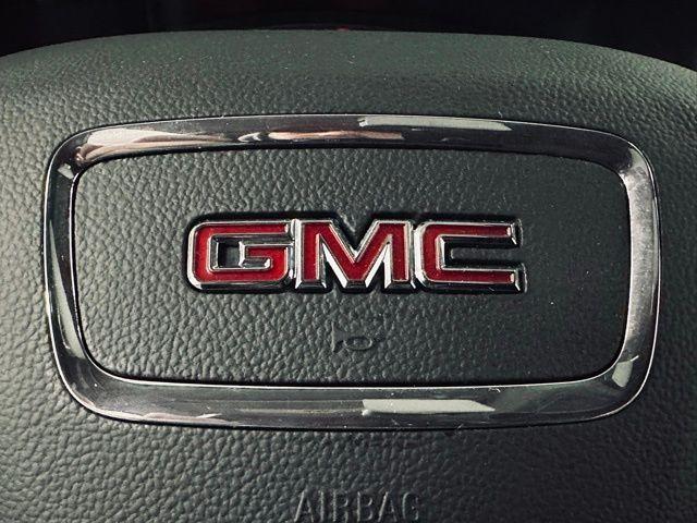 used 2023 GMC Acadia car, priced at $25,524