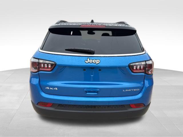 new 2025 Jeep Compass car, priced at $30,328