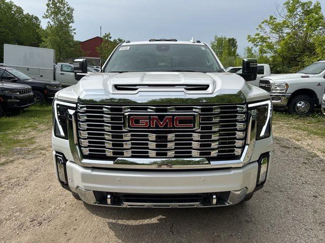 new 2025 GMC Sierra 2500 car, priced at $83,300
