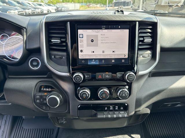 new 2025 Ram 1500 car, priced at $43,517