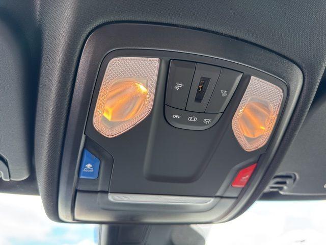 new 2025 Ram 1500 car, priced at $43,517