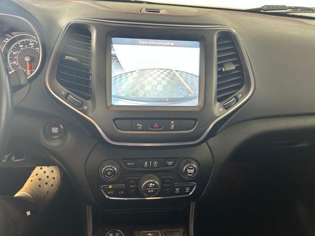 used 2021 Jeep Cherokee car, priced at $20,997