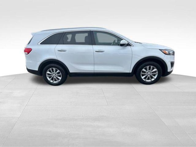 used 2018 Kia Sorento car, priced at $13,995