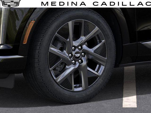 new 2025 Cadillac OPTIQ car, priced at $54,740