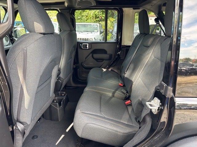 new 2025 Jeep Wrangler car, priced at $51,275