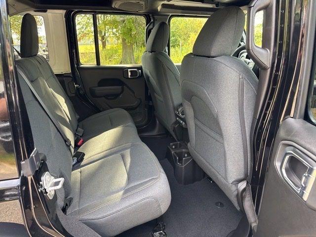 new 2025 Jeep Wrangler car, priced at $51,275
