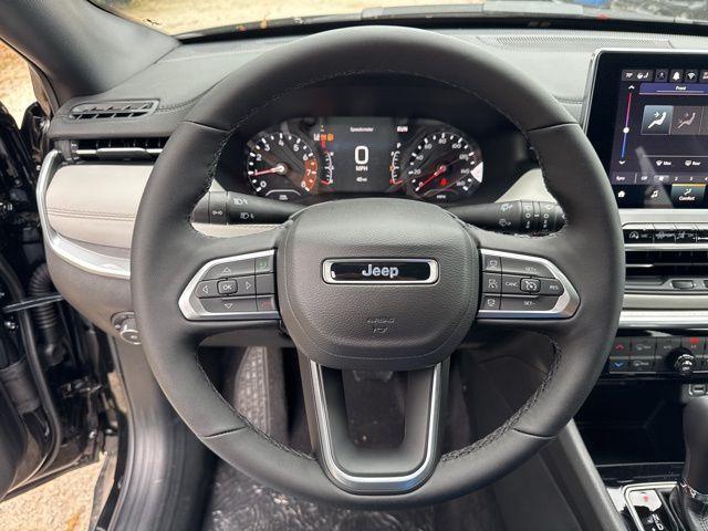 new 2025 Jeep Compass car, priced at $28,250