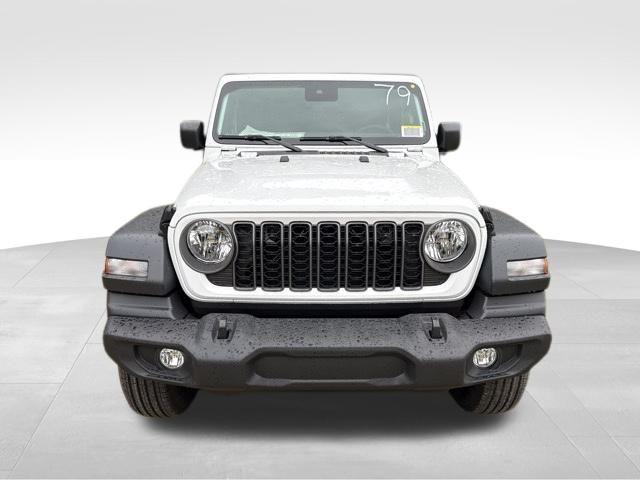 new 2025 Jeep Wrangler car, priced at $43,636