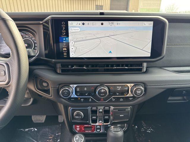 new 2025 Jeep Wrangler car, priced at $101,198