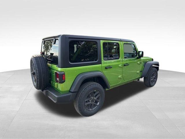 new 2025 Jeep Wrangler car, priced at $45,654
