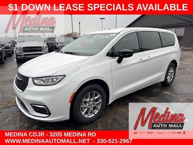 new 2026 Chrysler Pacifica car, priced at $36,751