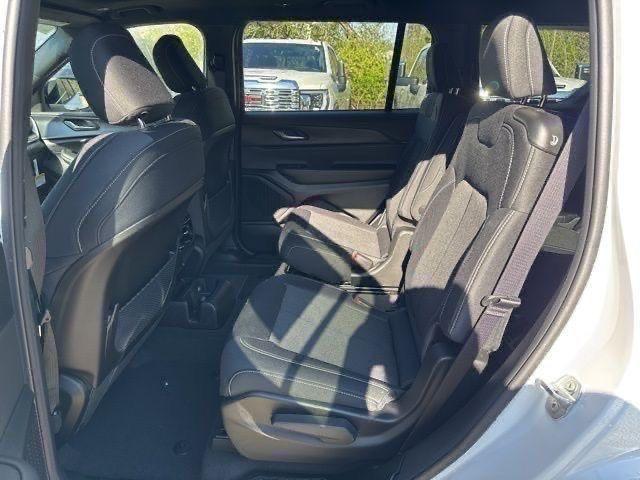 new 2025 Jeep Grand Cherokee L car, priced at $38,242