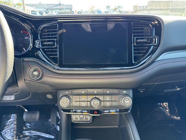 new 2026 Dodge Durango car, priced at $33,077