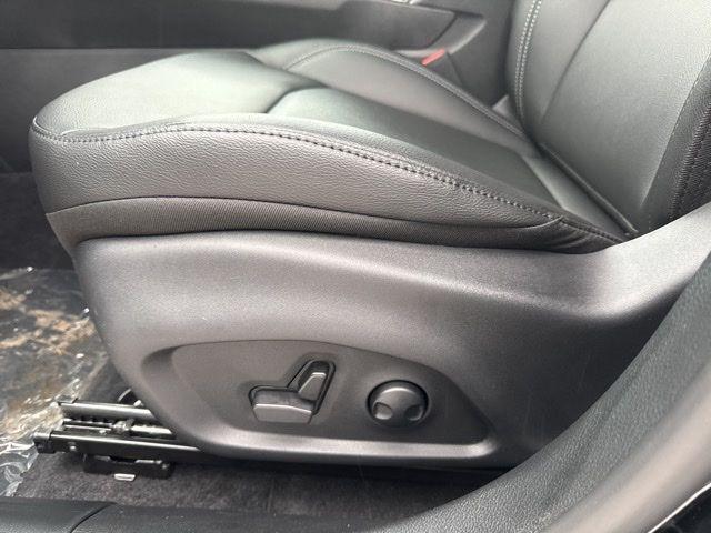 new 2025 Jeep Compass car, priced at $30,534