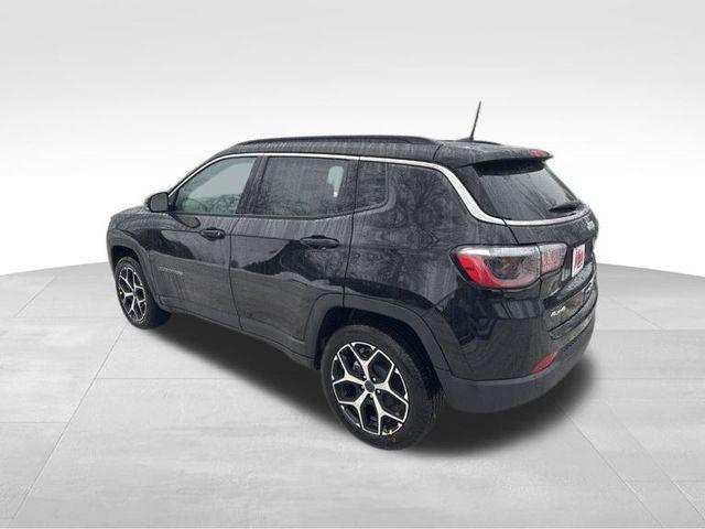 new 2025 Jeep Compass car, priced at $30,534