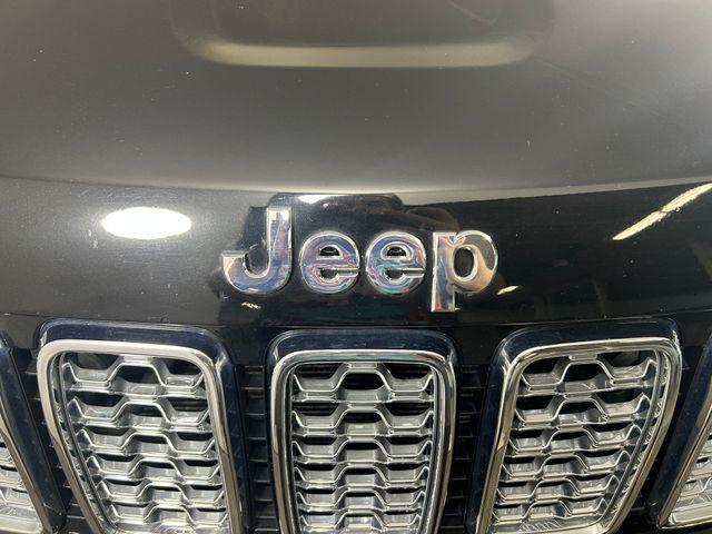 used 2017 Jeep Grand Cherokee car, priced at $13,995