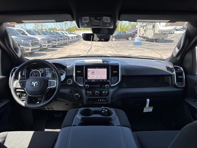 new 2025 Ram 1500 car, priced at $43,762