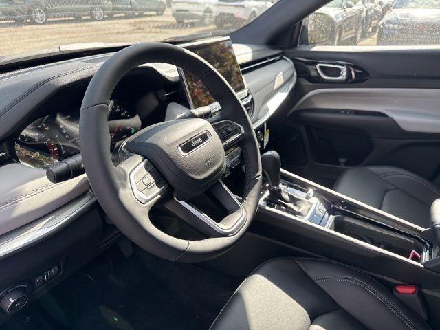 new 2025 Jeep Compass car, priced at $30,533