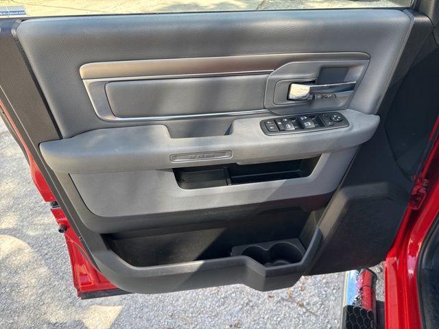 used 2019 Ram 1500 Classic car, priced at $21,985