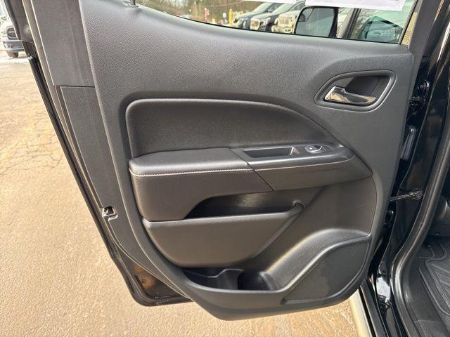 used 2022 GMC Canyon car, priced at $35,995