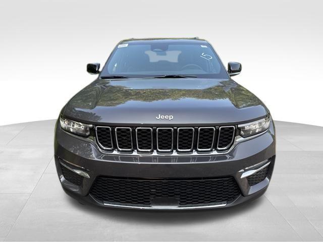 new 2025 Jeep Grand Cherokee car, priced at $46,146