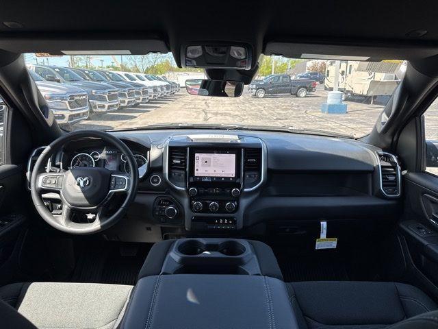 new 2025 Ram 1500 car, priced at $43,762