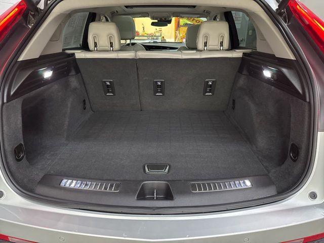 used 2019 Cadillac XT4 car, priced at $25,995