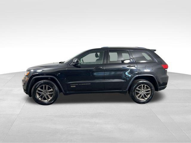 used 2016 Jeep Grand Cherokee car, priced at $13,995