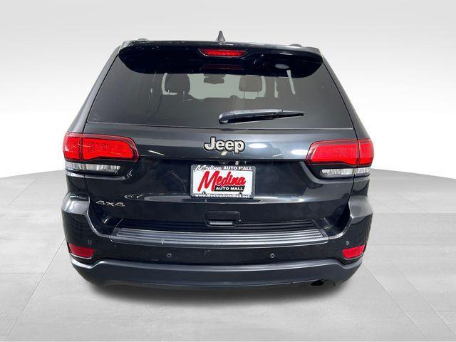 used 2016 Jeep Grand Cherokee car, priced at $13,995