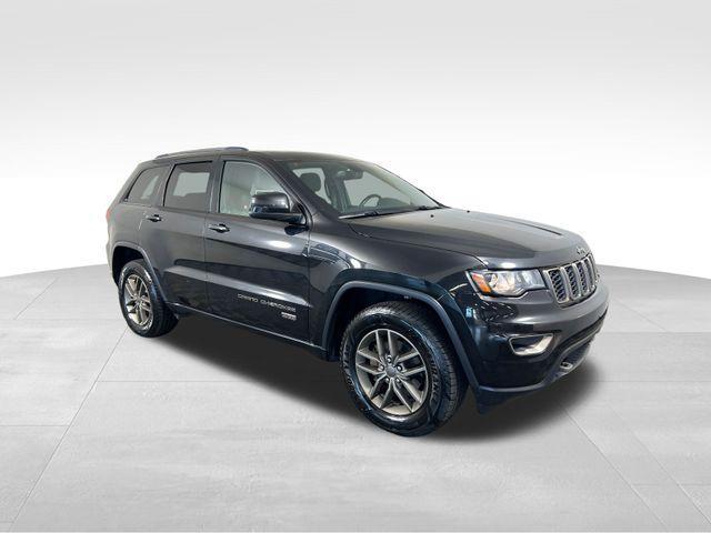 used 2016 Jeep Grand Cherokee car, priced at $13,995