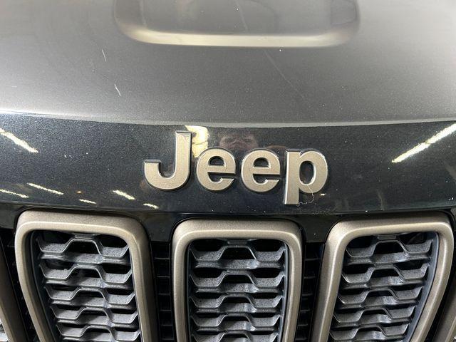 used 2016 Jeep Grand Cherokee car, priced at $13,995