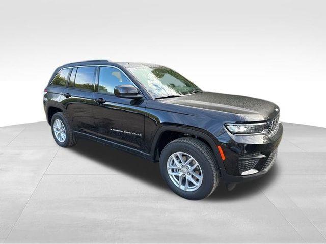 new 2025 Jeep Grand Cherokee car, priced at $35,754