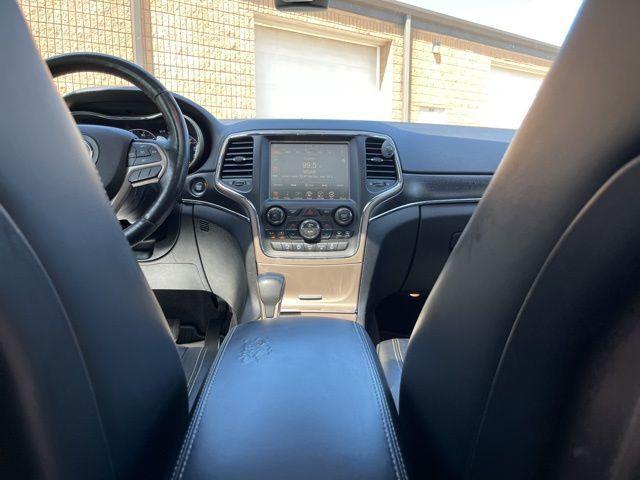 used 2016 Jeep Grand Cherokee car, priced at $10,995