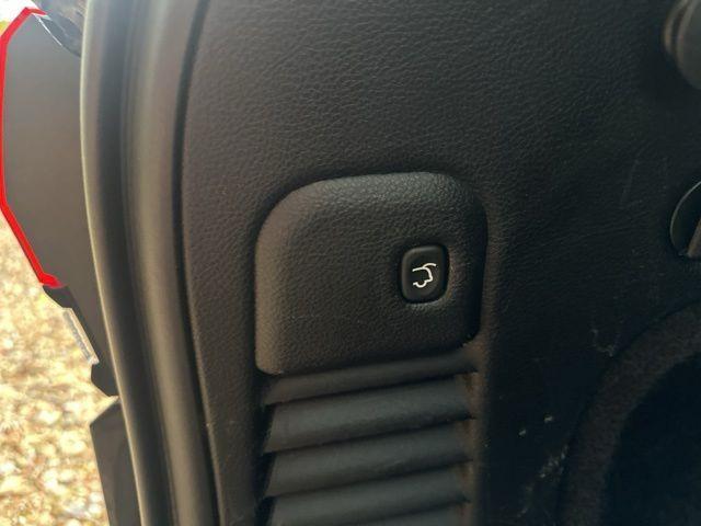 used 2019 Jeep Grand Cherokee car, priced at $16,319