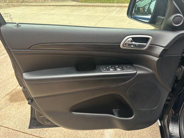 used 2019 Jeep Grand Cherokee car, priced at $16,319