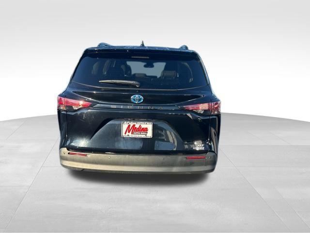 used 2021 Toyota Sienna car, priced at $39,995