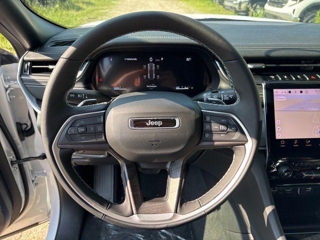 new 2025 Jeep Grand Cherokee car, priced at $38,109