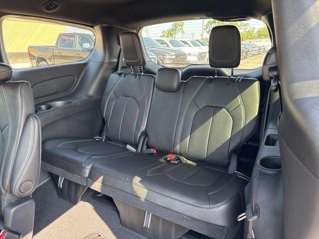 new 2026 Chrysler Pacifica car, priced at $36,262