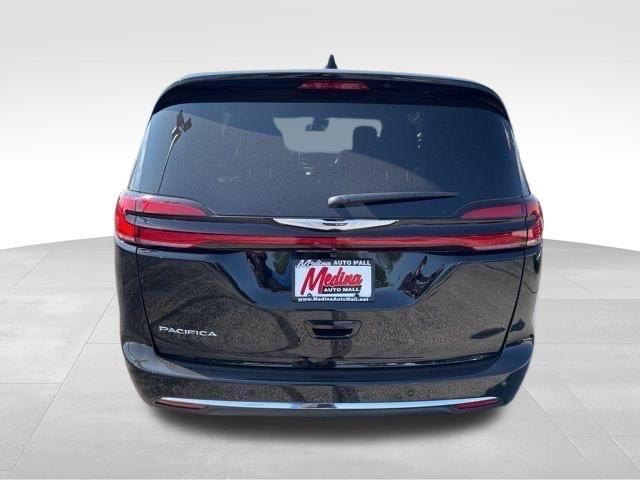 new 2026 Chrysler Pacifica car, priced at $36,262