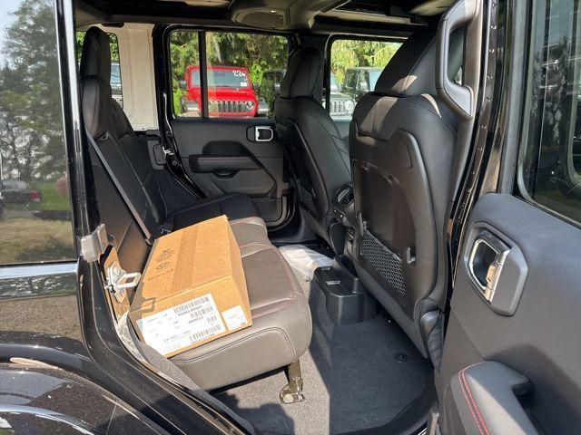 new 2025 Jeep Wrangler car, priced at $65,639