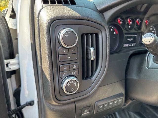 new 2025 GMC Sierra 3500 car, priced at $64,325