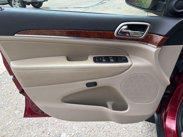 used 2013 Jeep Grand Cherokee car, priced at $10,721
