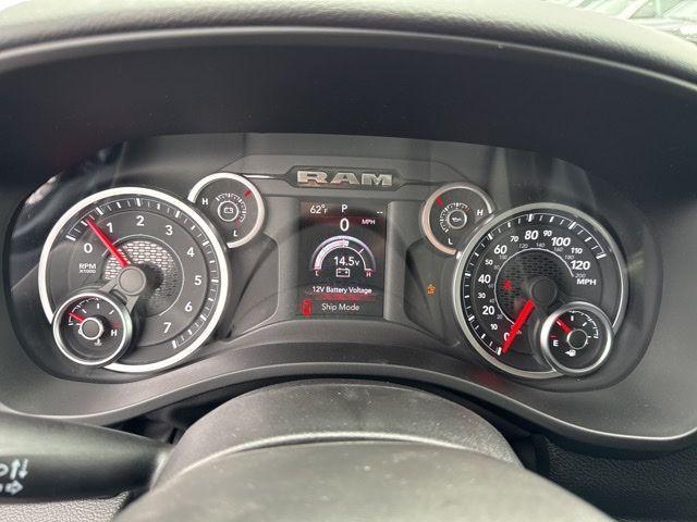 new 2025 Ram 1500 car, priced at $39,009