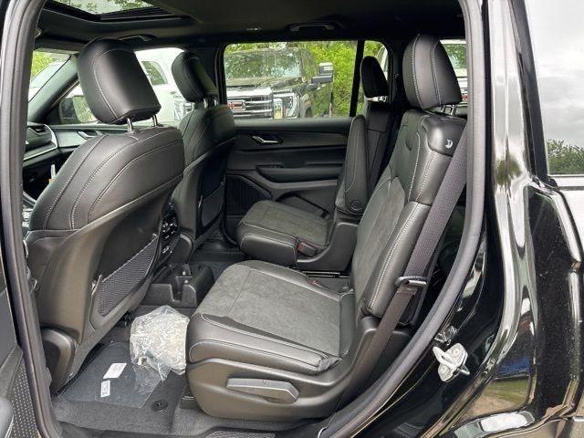 new 2025 Jeep Grand Cherokee L car, priced at $41,983