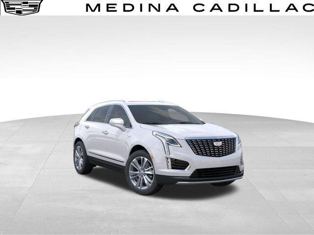 new 2025 Cadillac XT5 car, priced at $55,515