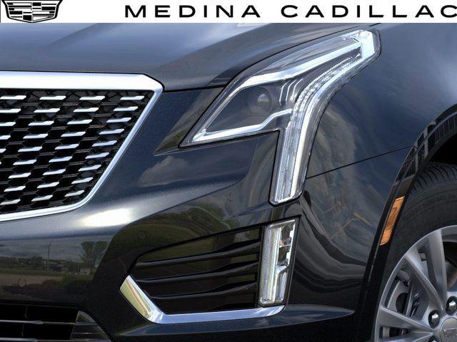 new 2025 Cadillac XT5 car, priced at $45,140
