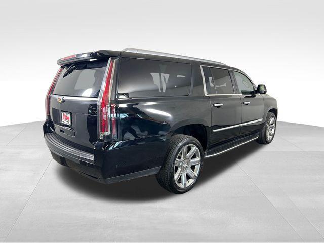 used 2017 Cadillac Escalade ESV car, priced at $28,995