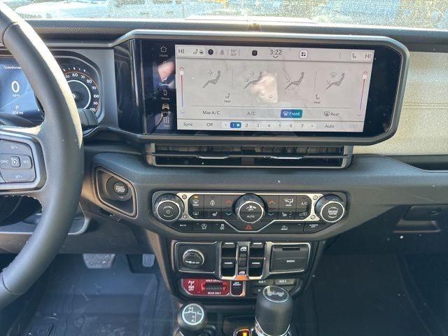 new 2025 Jeep Wrangler car, priced at $48,363