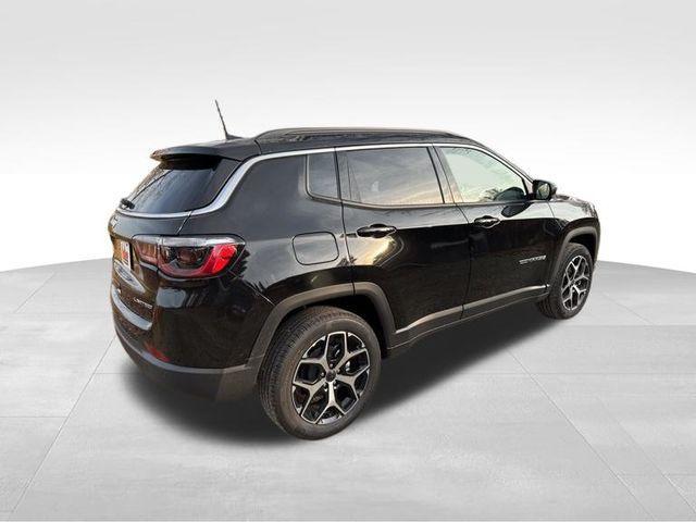 new 2025 Jeep Compass car, priced at $30,125