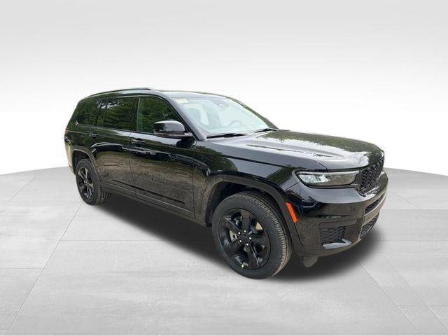 new 2025 Jeep Grand Cherokee L car, priced at $46,712